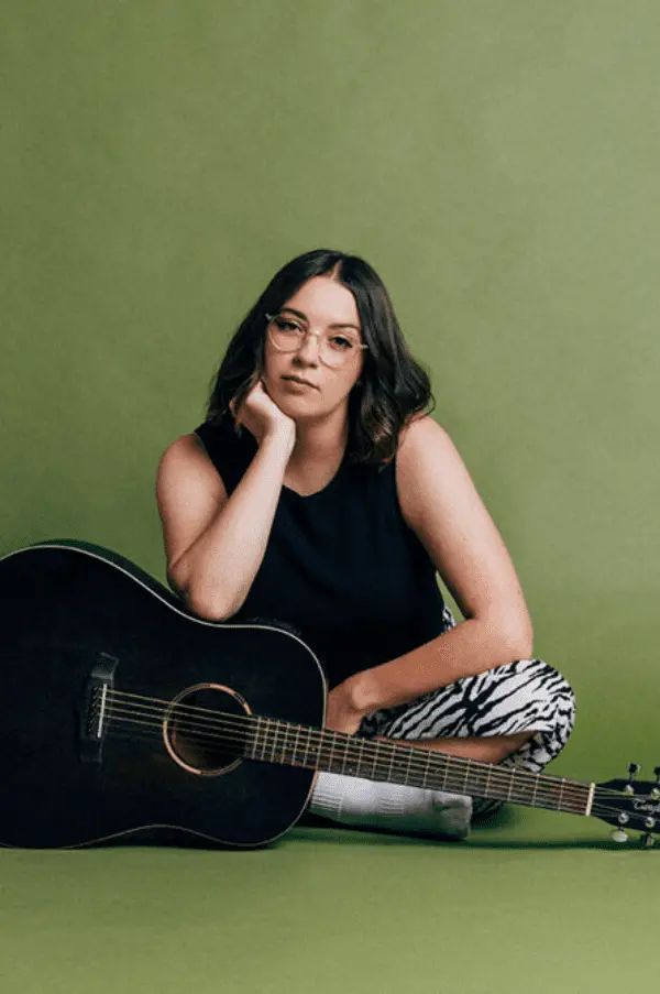 Somborne Sessions: Lucy May Walker