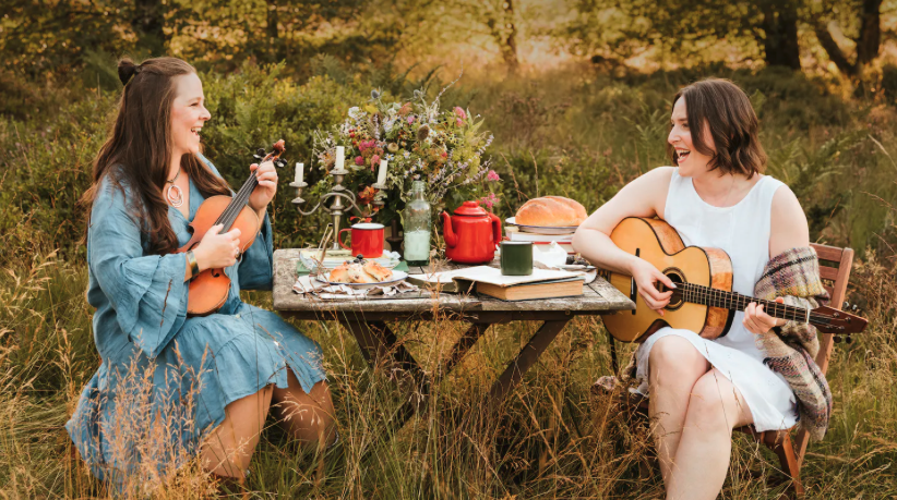 Whitchurch Folk Club: Bryony Griffith and Alice Jones