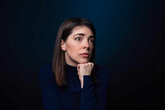 Comedy - Rosie Holt: That's Politainment