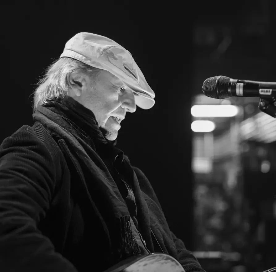 DEAN DYSON