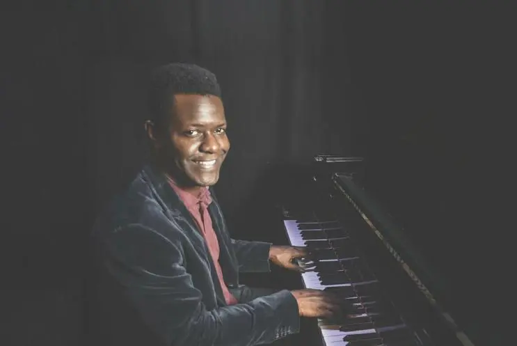 Atrium Live!: Live music with J Fashole-Luke