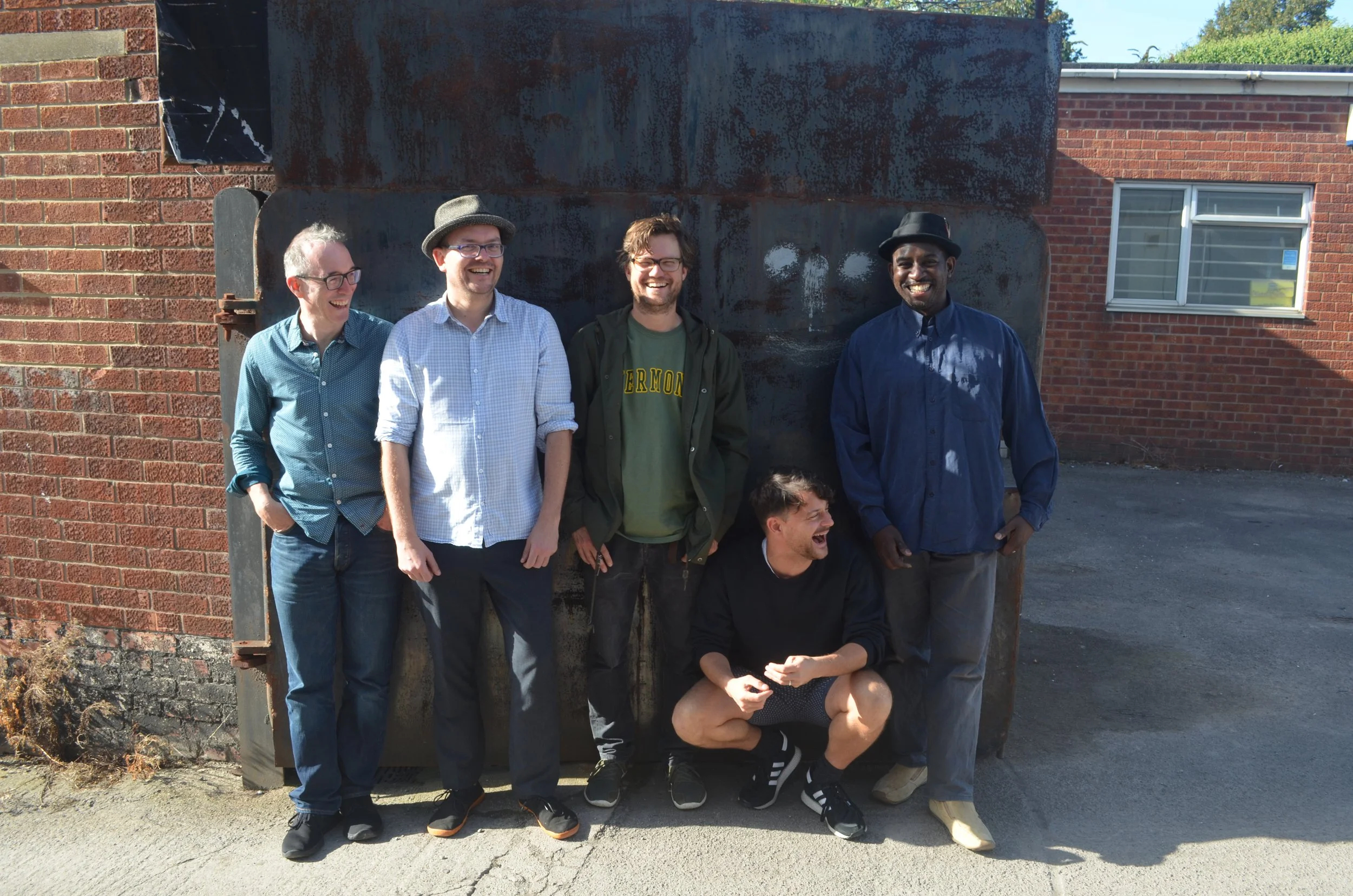 THE NUTSHELL JAZZ CLUB: OUT FRONT