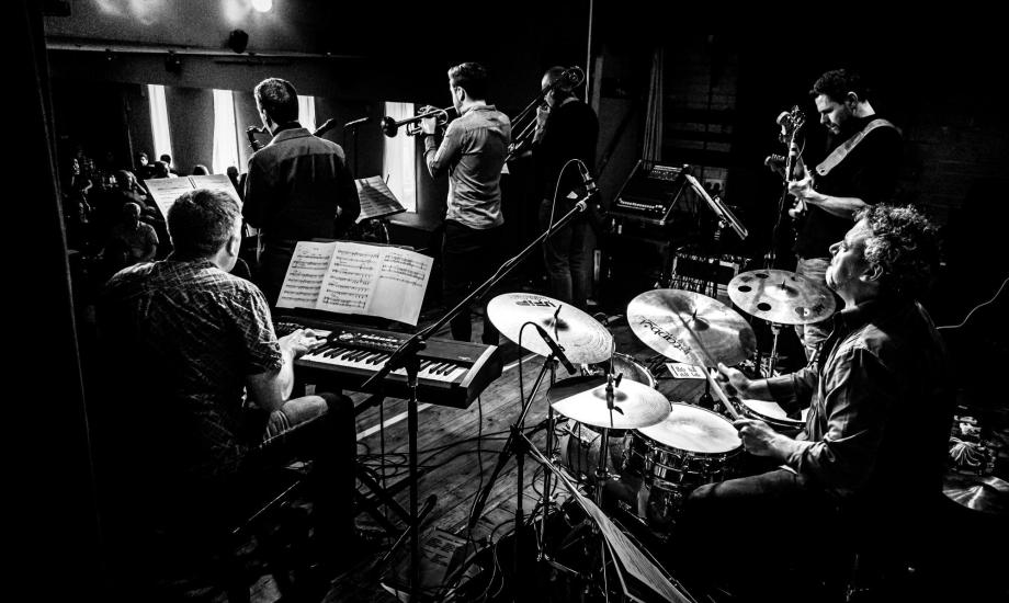 WINCHESTER JAZZ FESTIVAL - HORNS UP FRONT