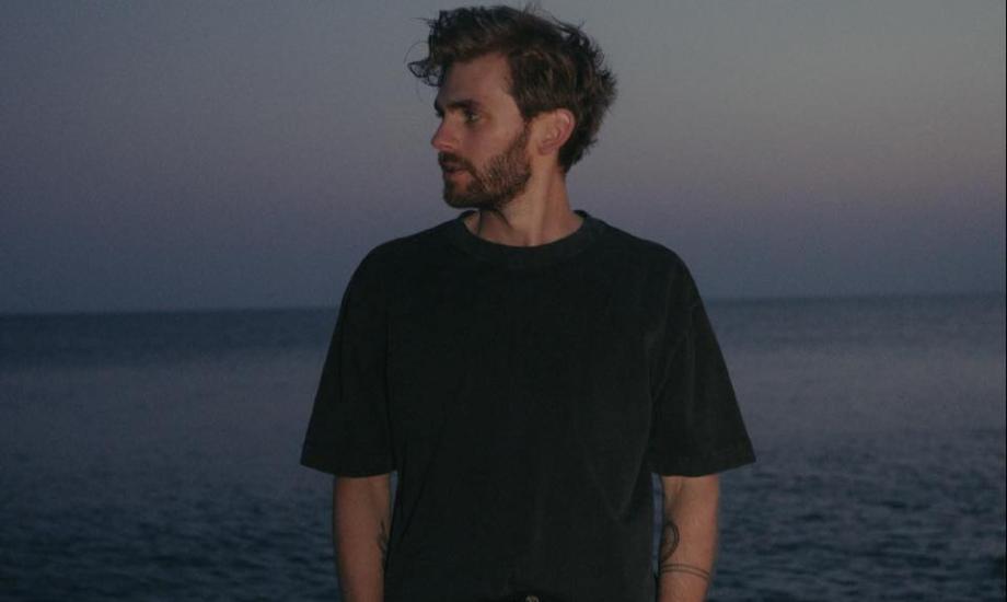 ACOUSTIC CAFE | OLLIE DIXON + GW MERCER + SADIE HORLER