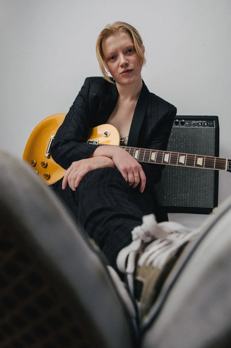 THE NUTSHELL JAZZ CLUB: ROSIE FRATER-TAYLOR