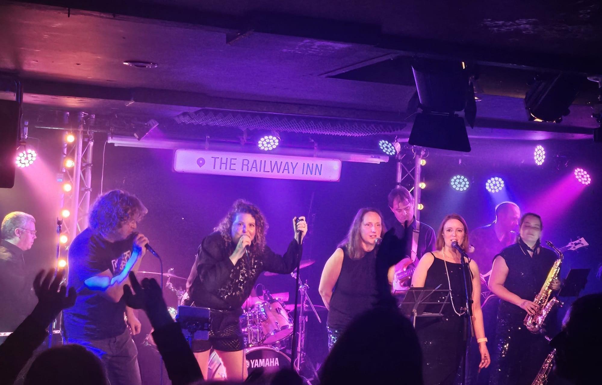 Crowdfunder Show with Boru Beats