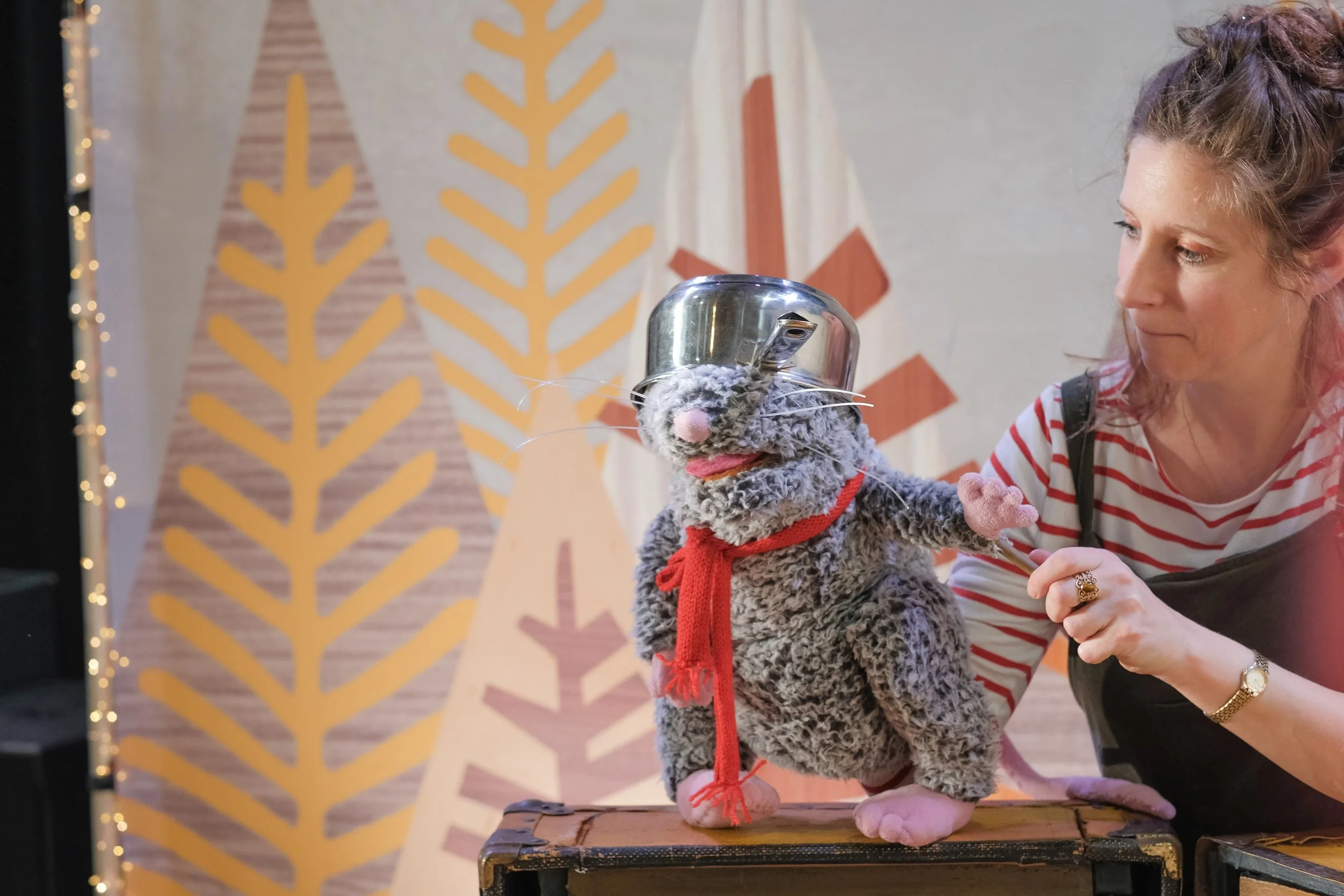 PLAYTIME! GEE-WHISKERS - A COOKING CATASTROPHE!