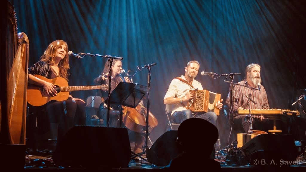 Winter Wonderband and three course dinner