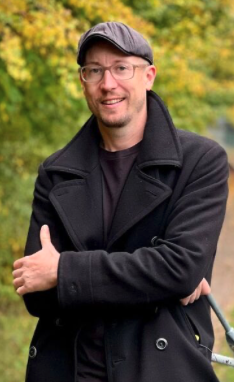 Canal Boat Stories Live with television's Robbie Cumming